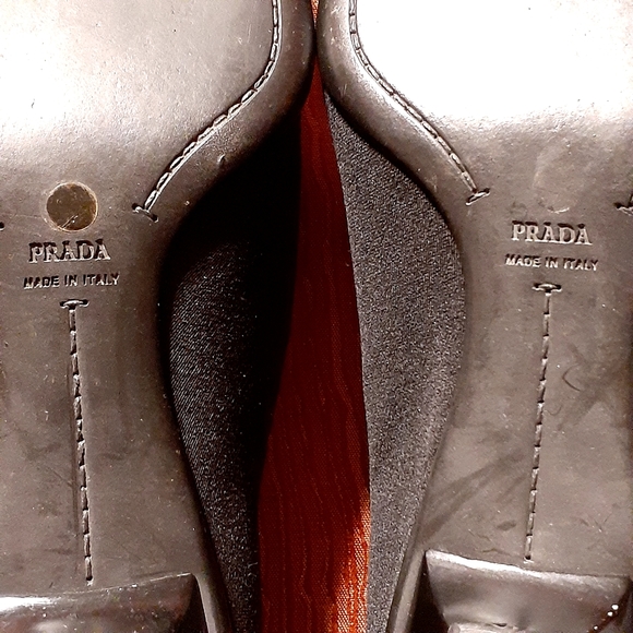 Prada Black Pointed Toe Fabric Covered Kitten Heels Pumps Women's Size 39 - Picture 12 of 16